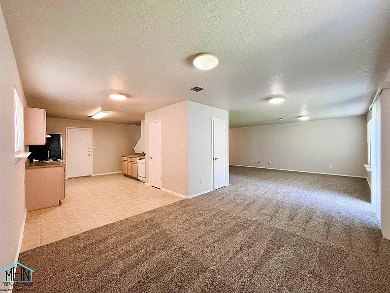 8326 Steep Valley — Photo 11