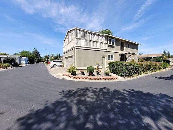 2nd image of 1399 Sacramento Ave Unit 29