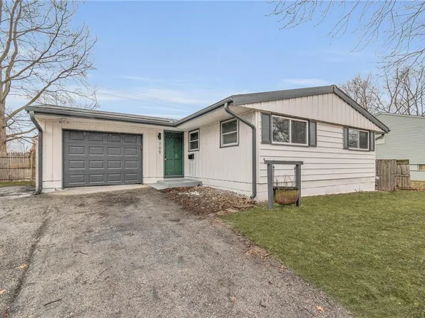 709 N Cheyenne Dr, Independence, MO 64056