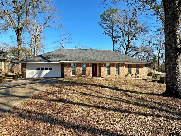 1819 Picadilly Pl, Tyler, TX 75703