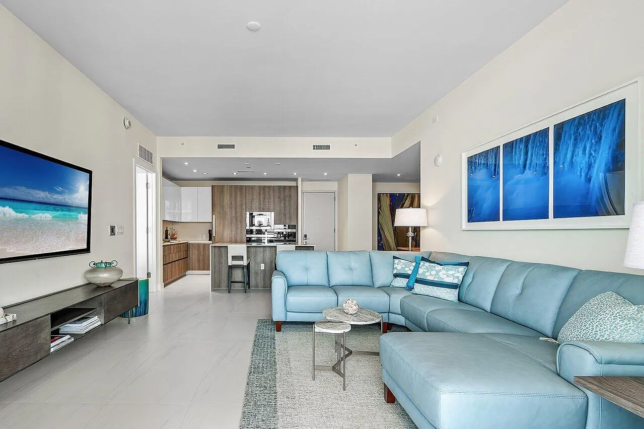 2 bed, 2.0 bath, 1465 sqft, $15,000 — Photo 4