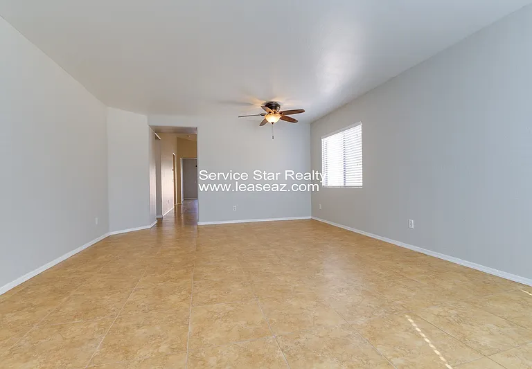 11560 W Cheryl Dr — Photo 6