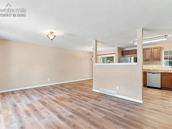 5th image of 1724 Wooten Rd