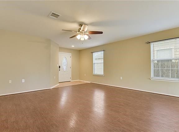4th image of 5516 War Admiral Dr