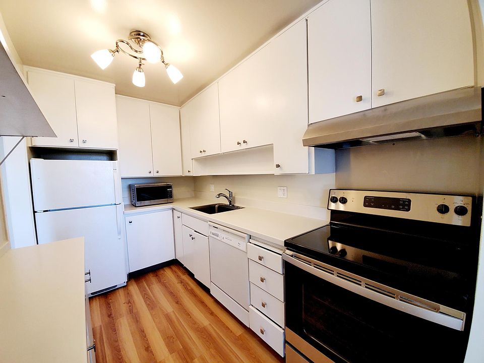 1st image of 801 N Humboldt St APT 408