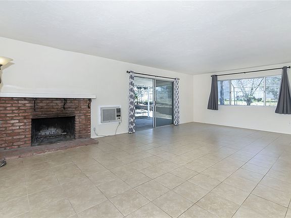 3rd image of 9494 1/2 Chimney Rock Ln