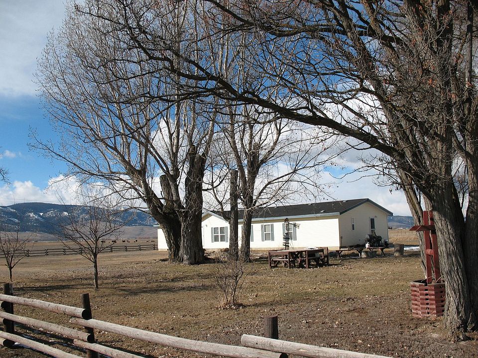 Front View of Home