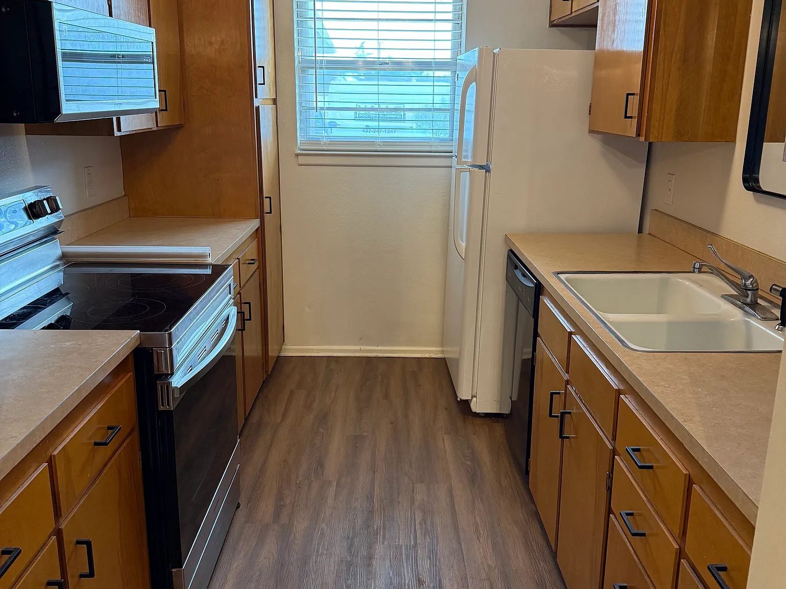 2 bed, 1201 sqft, $1,650 — Photo 4