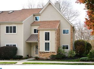 106 Cavalry Ct, Wayne, PA 19087