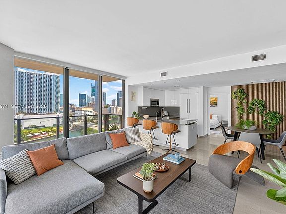3rd image of 88 SW 7th St APT 1012
