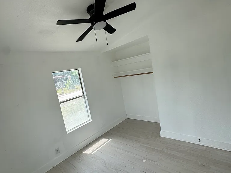 903 Evergreen Dr — Photo 8