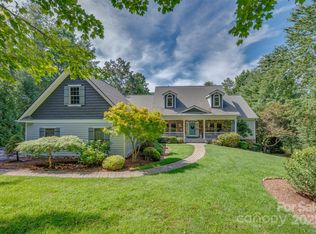 184 Duncan Estate Dr, Fletcher, NC 28732