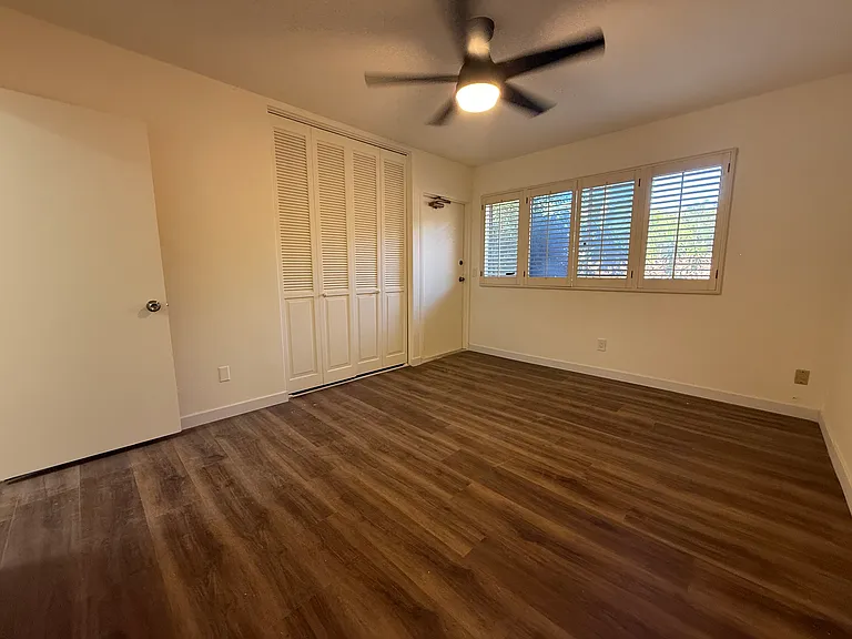 2630 Torrey Pines Rd #E21 — Photo 7