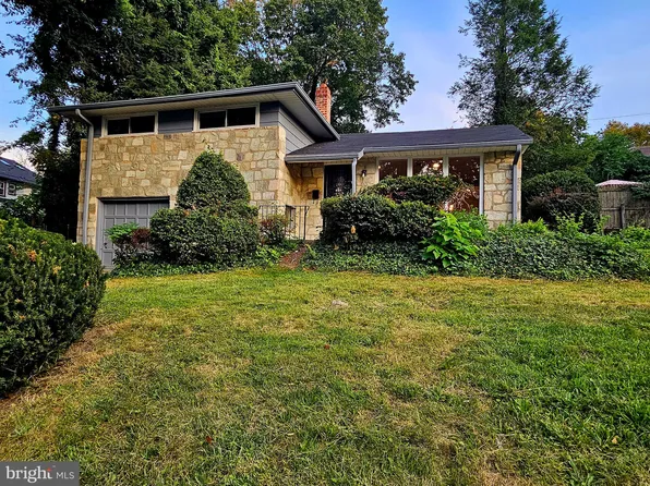 7919 Rodgers Rd, Elkins Park, PA 19027