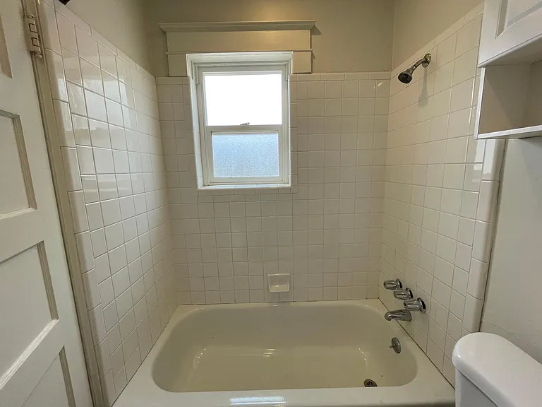 530 N Columbus St #3 — Photo 8
