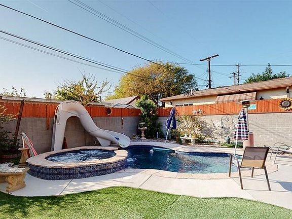 3rd image of 1339 N Orchard Dr