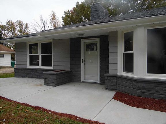 2nd image of 10361 Capitol Dr