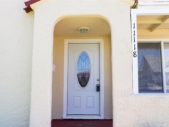5th image of 11118 Raymond Ave