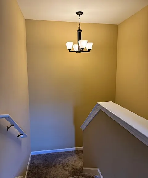 1394 Ashford Ct — Photo 5