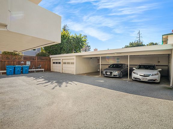 4th image of 517 N San Mateo Dr #1
