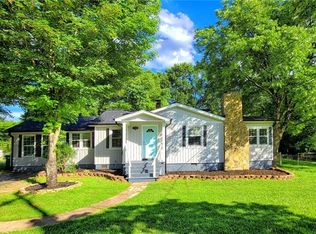 2558 W Mountain St, Kernersville, NC 27284