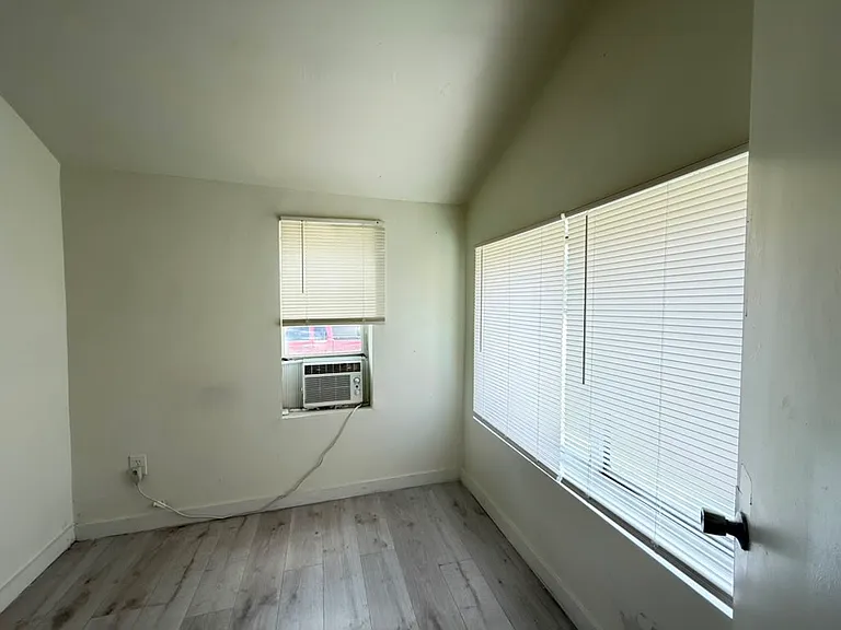 4427 Raleigh St — Photo 28
