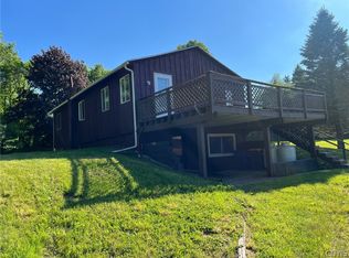 1889 Oran Delphi Rd, New Woodstock, NY 13122