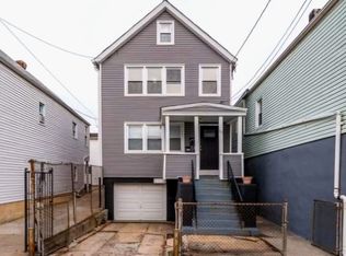 115 Pine St, Elizabeth, NJ 07206
