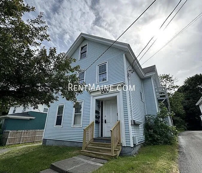 266 Center St #2 — Photo 9
