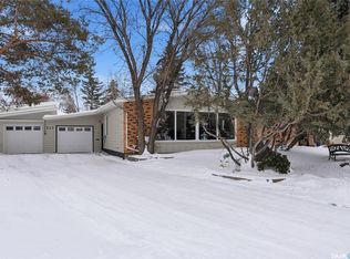257 Campion CRESCENT, Saskatoon, SK S7H 3T8