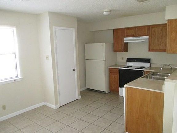 2nd image of 5304 Saint Georges Grn APT D