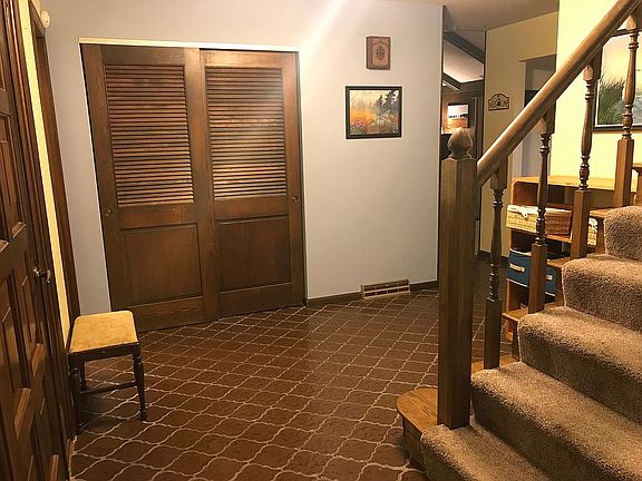 foyer and coat closet