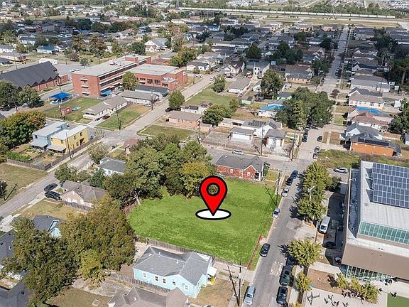 5th image of 2132 Pauline St