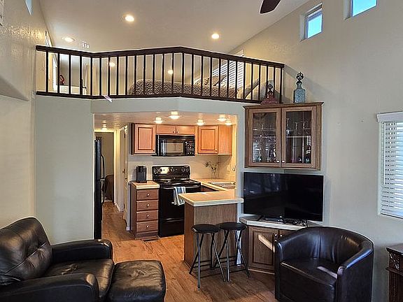 2nd image of 17550 S Munds Ranch Rd #325