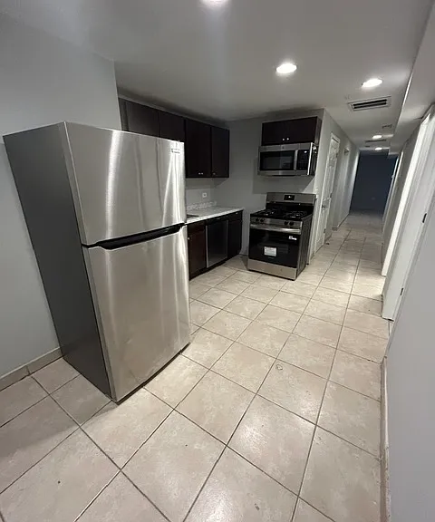 2300 S Ridgeway Ave #B — Photo 10