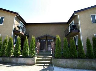 461 N 39th St APT 4, Seattle, WA 98103