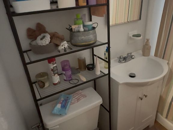 4th image of 1824 NW 2nd Ave #2