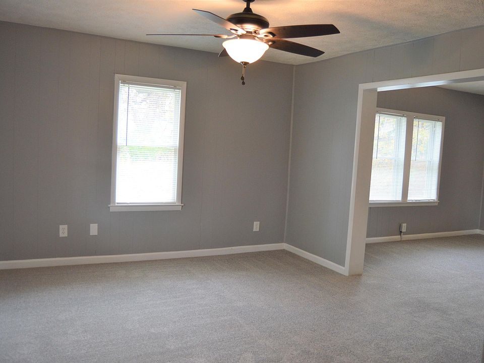1st image of 1413 E Fairview Ave