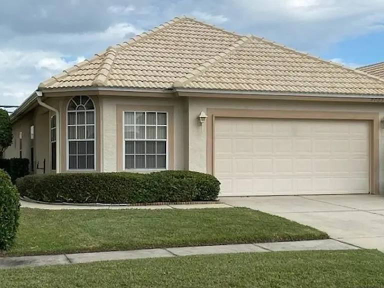 9005 Saint Andrews Way — Photo 1