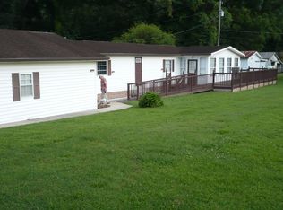 905 Green St, Oliver Springs, TN 37840