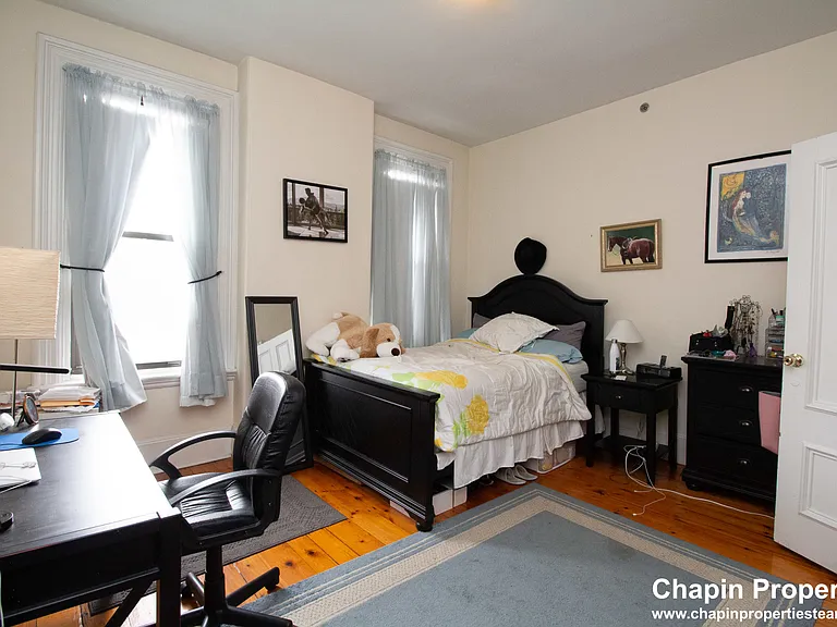 209 Washington St #4 — Photo 15