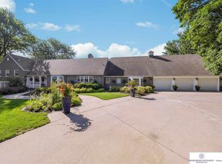 6501 Stones Throw Dr, Omaha, NE 68152