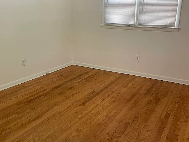2601 Logan Rd — Photo 9