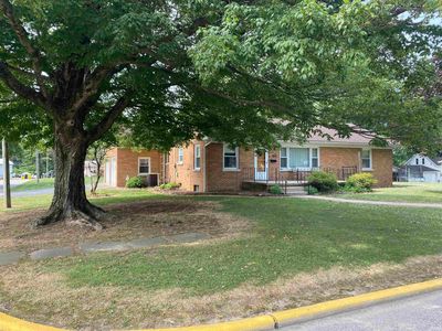 107 E Walnut St, Owensville, IN, 47665