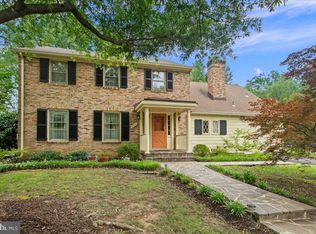 8717 Highgate Rd, Alexandria, VA 22308