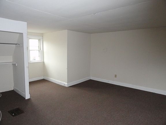 5th image of 26 E Patterson Ave