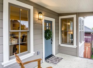 214 13th St, Pacific Grove, CA 93950