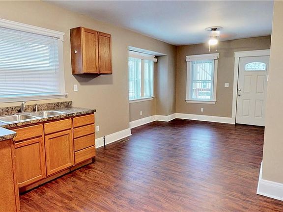 2nd image of 3119 Brookdale Ave