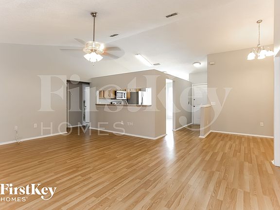 4th image of 1255 Tahoe Ct