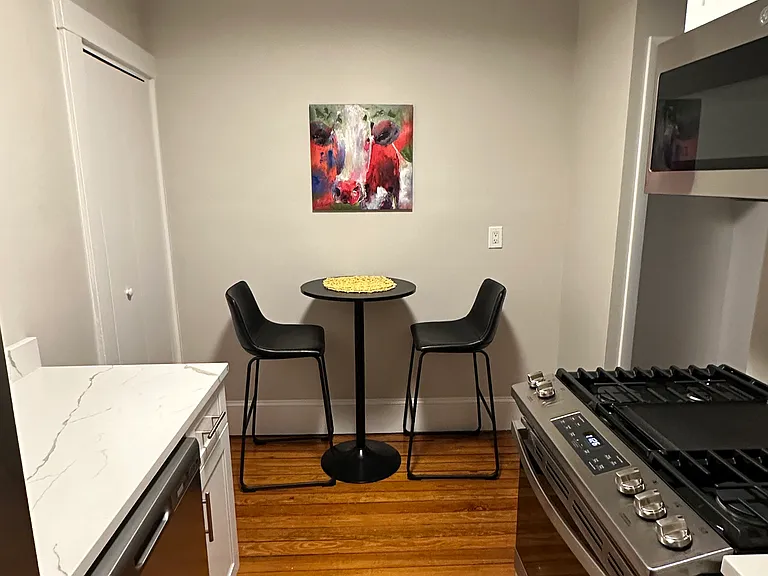 52 Bonair St #1A — Photo 32